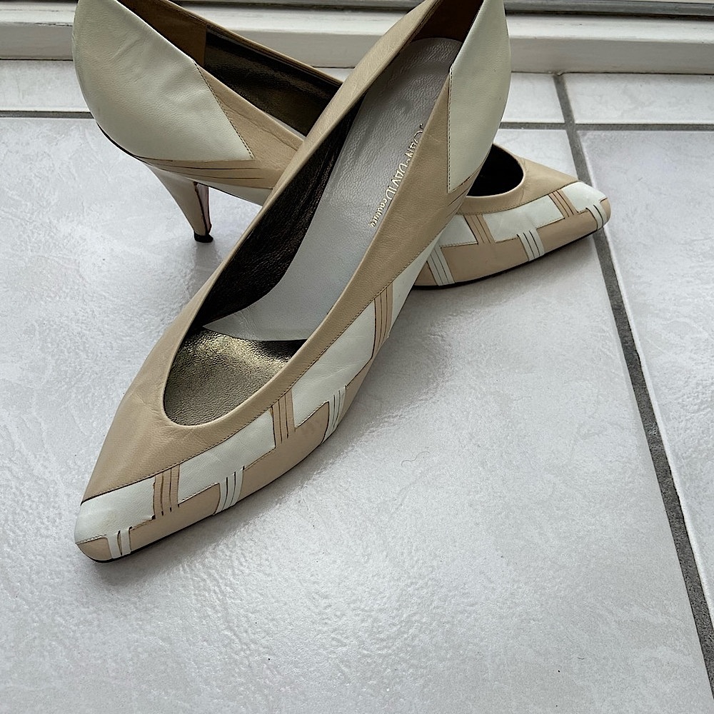 👠Joan & David couture vintage pumps